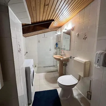 Apartma 